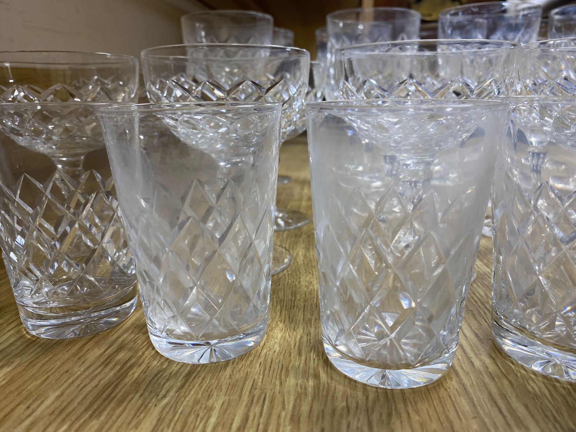 A suite of Webb cut glass (33)